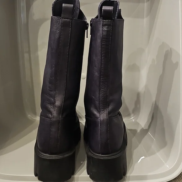 Epic FREE PEOPLE Lug Sole Platform Lace Up Boots